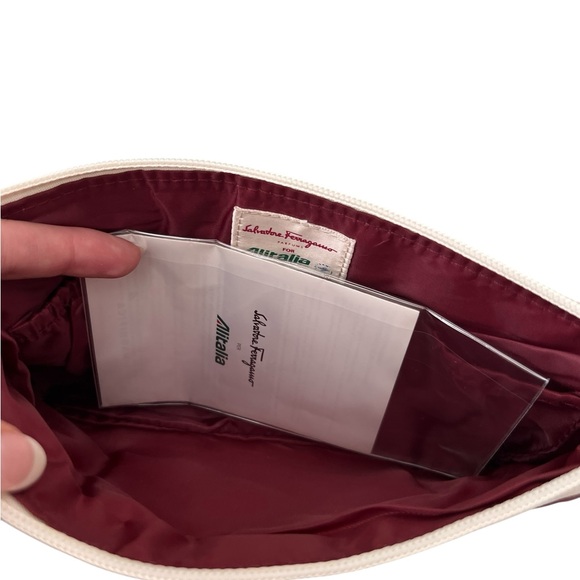 Salvatore Ferragamo Perfume Clutch Bag Magnifica - Picture 8 of 10